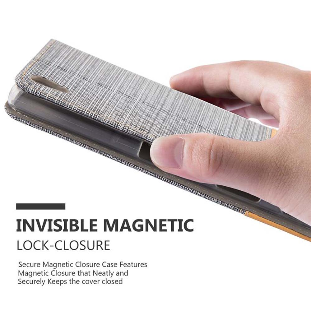 Eine Hand öffnet eine graue Handyhülle mit Magnetverschluss.