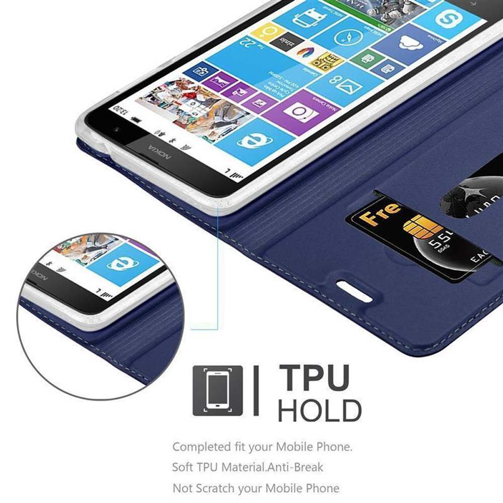 Telefono in custodia a portafoglio blu, mostra schermo, slot per carte, testo.