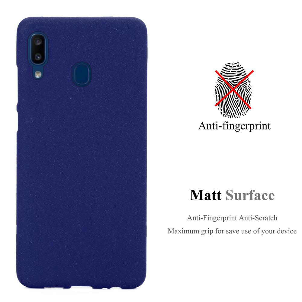 Custodia per telefono blu. Anti-impronte e superficie opaca. Custodia per telefono su sfondo bianco.