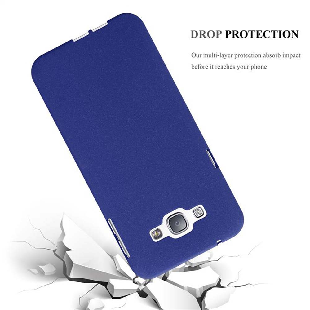 Custodia e telefono blu, terreno incrinato davanti. Il testo dice 'Drop Protection'.