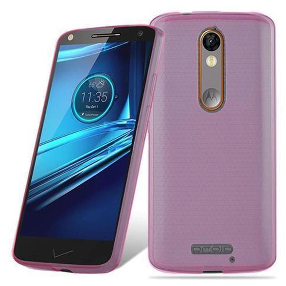 Teléfono en funda rosa, de pie, muestra la hora. Segundo teléfono en funda, vista trasera.