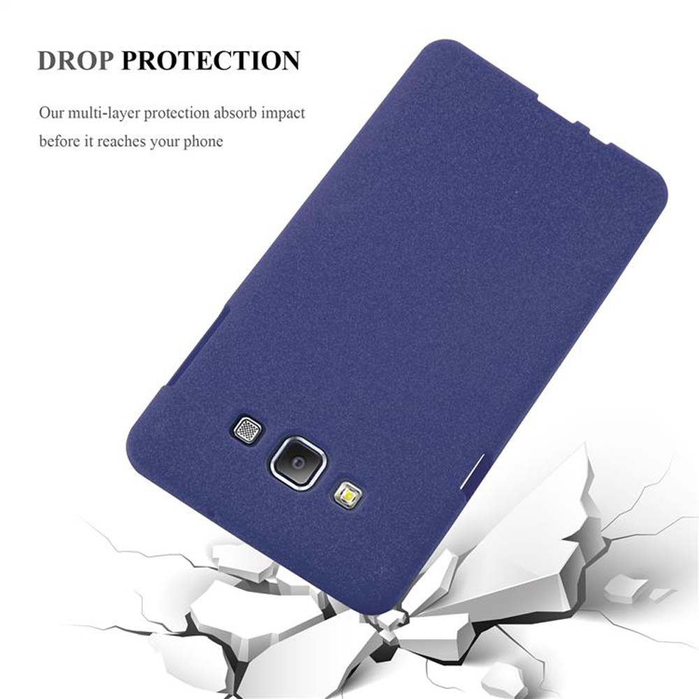 Custodia blu per telefono con un telefono. Testo: DROP PROTECTION. La nostra protezione multistrato assorbe l'impatto...
