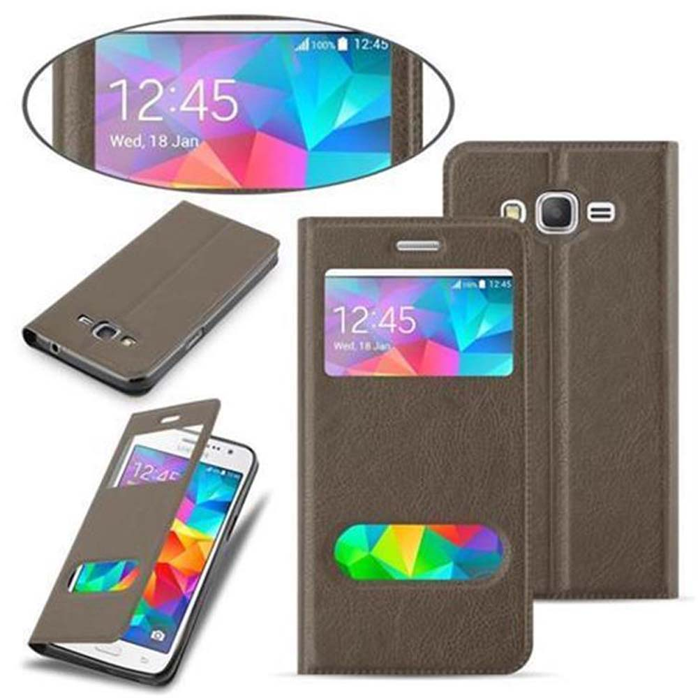 Múltiples fundas de teléfono con teléfonos. Uno muestra la hora. Las fundas son marrones. El fondo es blanco.