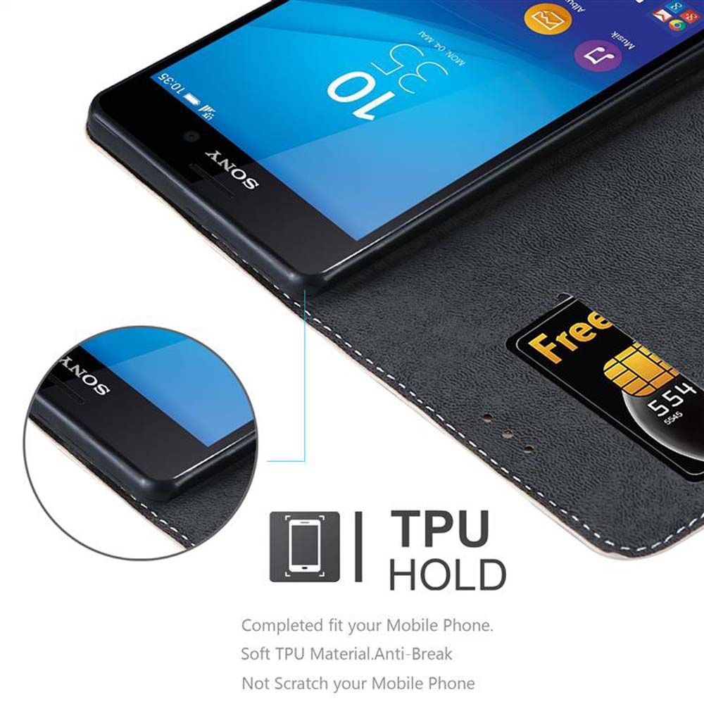 Un telefono nero in una custodia. La custodia contiene una SIM card. Il telefono mostra l'ora.