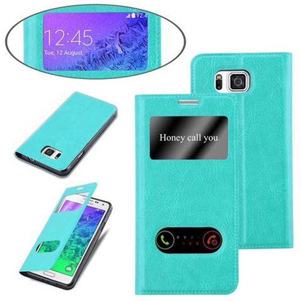 Una funda de teléfono verde con un teléfono dentro. Hay múltiples ángulos de la funda del teléfono con un teléfono dentro.
