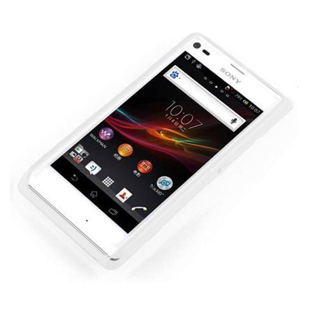 Teléfono blanco en una funda blanca. La pantalla muestra la hora e iconos.