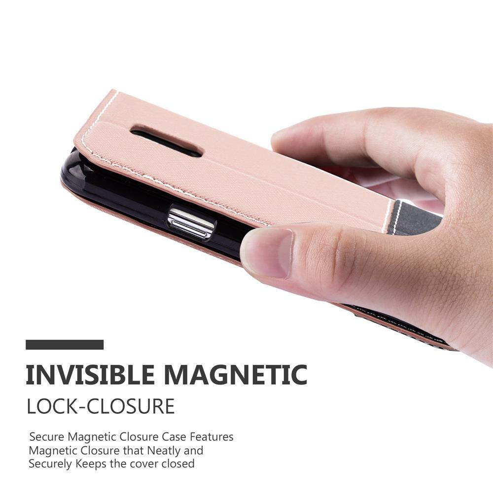 Una mano che tiene una custodia rosa, che mostra la funzione di chiusura magnetica della cover.