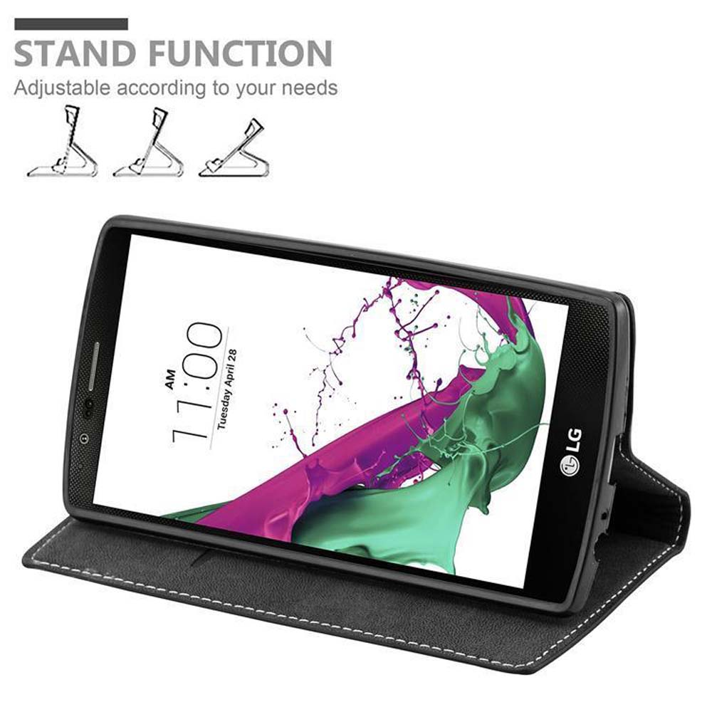 Un teléfono en una funda que se puede usar como soporte. La funda es negra y la pantalla muestra la hora.