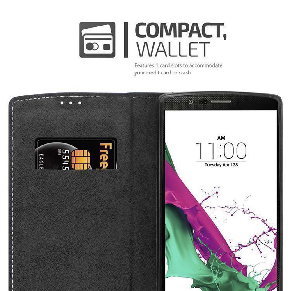 Una funda de teléfono negra con una tarjeta de crédito y un teléfono que muestra la hora.