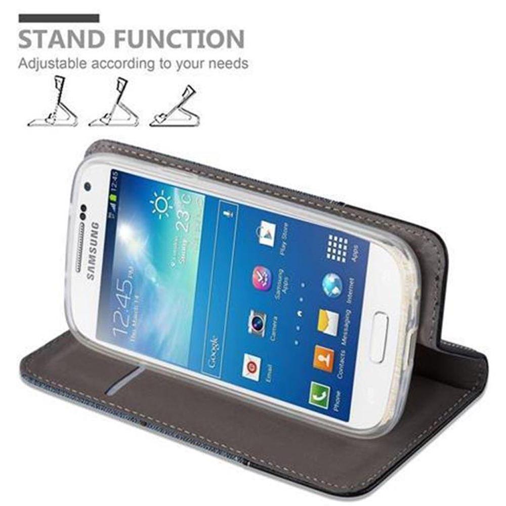 Teléfono en una funda tipo cartera, función de soporte, ángulos ajustables.