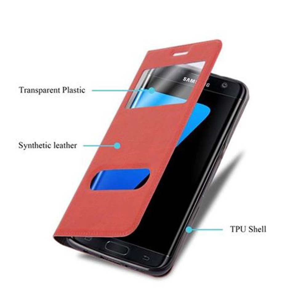 Telefono in custodia rossa, parzialmente aperta. Mostra lo schermo. Custodia etichettata con 'Plastica trasparente' e 'Pelle sintetica'.