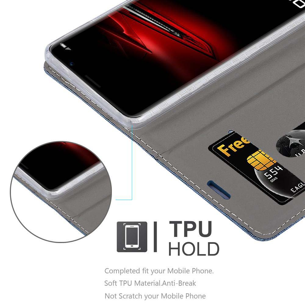Un telefono è in una custodia con una carta di credito. Il testo dice 'TPU HOLD' e menziona una vestibilità perfetta e materiale morbido.