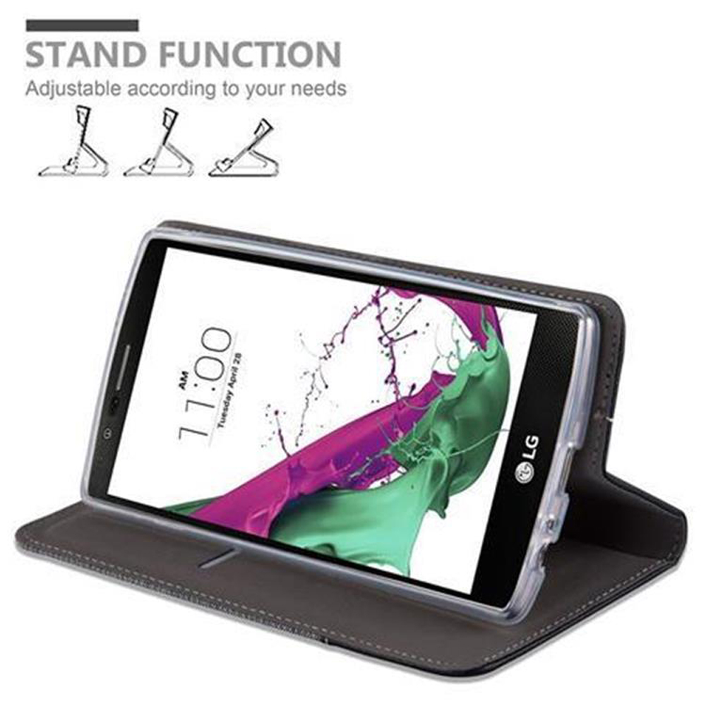 Ein Telefon in einer Schutzhülle ist geöffnet und zeigt die Uhrzeit an. Das Gehäuse befindet sich auf einer Oberfläche.