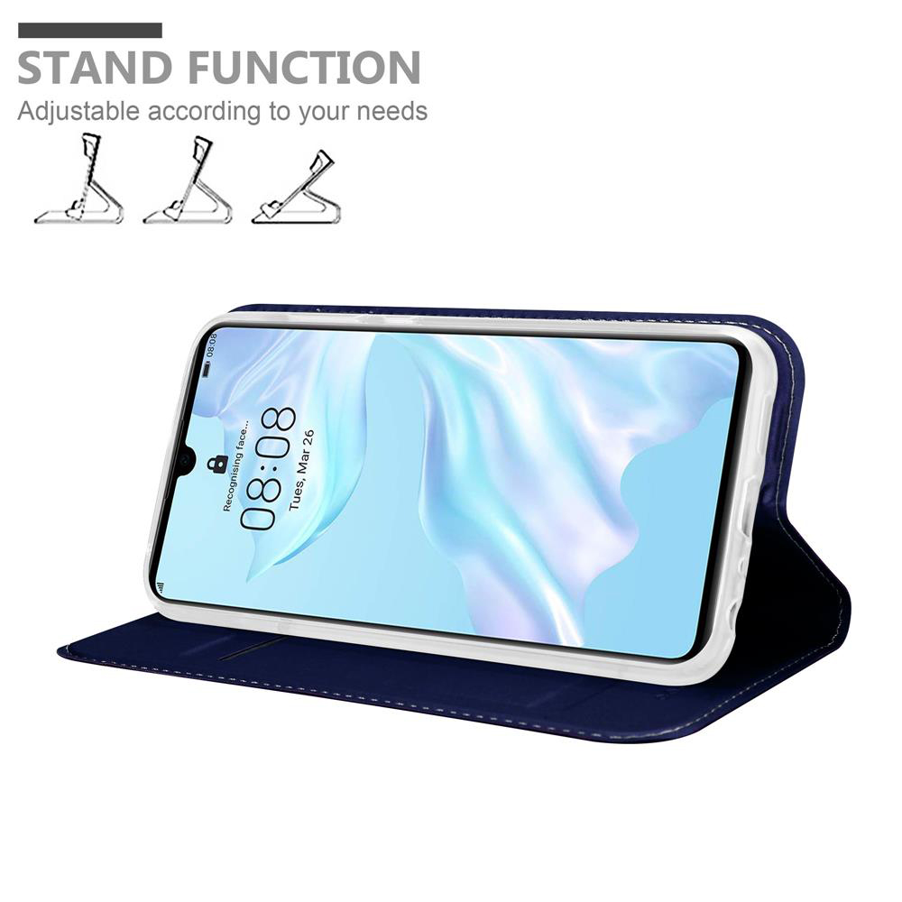 Un telefono in una custodia blu scuro, che mostra lo schermo con l'ora. Funzione stand, regolabile.