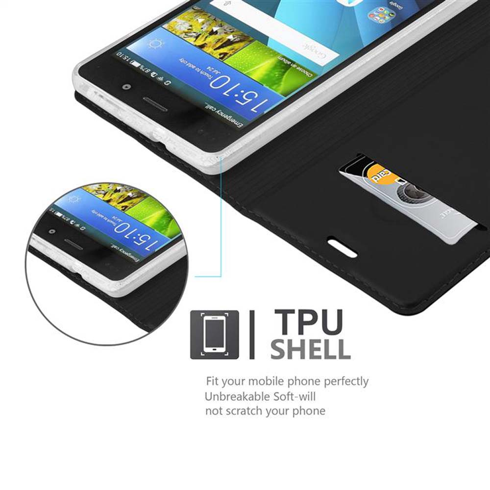 Funda negra con teléfono. El teléfono muestra la hora. Hay una tarjeta dentro de la funda.