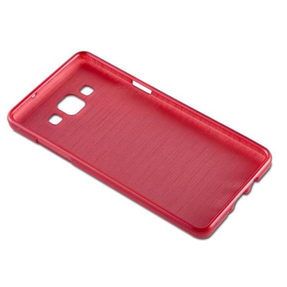 Una funda de teléfono roja sobre un fondo blanco, que muestra el interior de la funda.