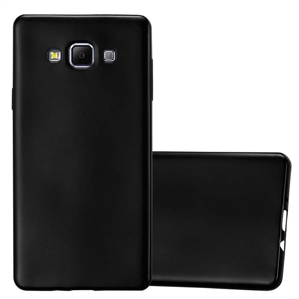 Funda de teléfono negra con un teléfono negro. Fondo blanco.