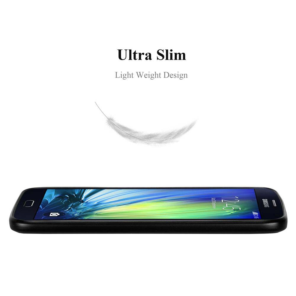 Un teléfono inteligente negro muestra un reloj. El texto superior dice 'Ultra Slim'.