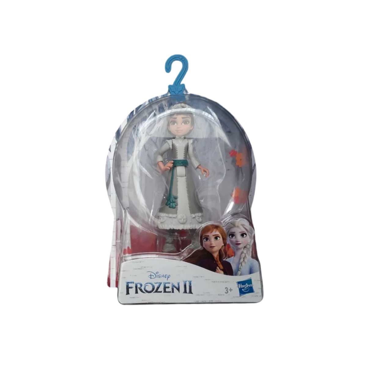 Una bambola Anna di Disney Frozen II in una confezione di plastica trasparente con un gancio blu.