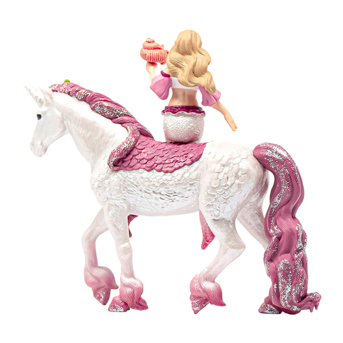 Un unicorno bianco con una sirena che lo cavalca, che tiene una conchiglia. L'unicorno ha dettagli rosa.