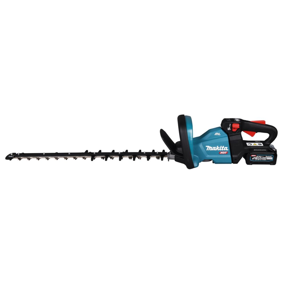 Makita Heckenschere. Sie ist türkis und schwarz, mit einer langen Klinge.