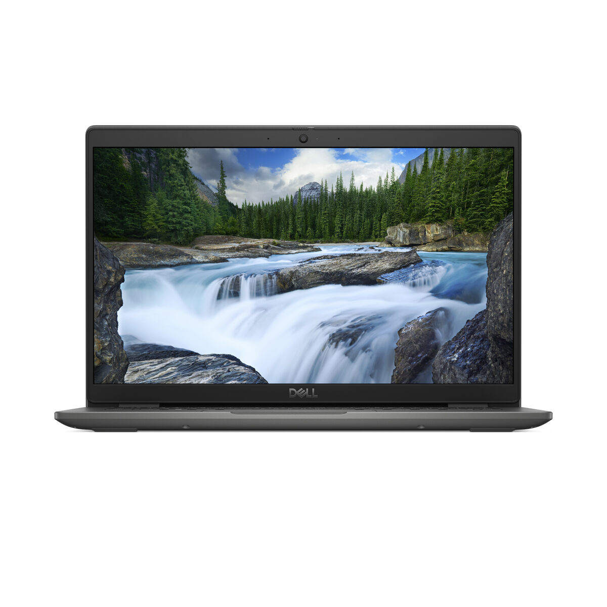Un laptop Dell mostra una cascata panoramica circondata da alberi verdi e montagne. Il laptop è grigio su sfondo bianco.