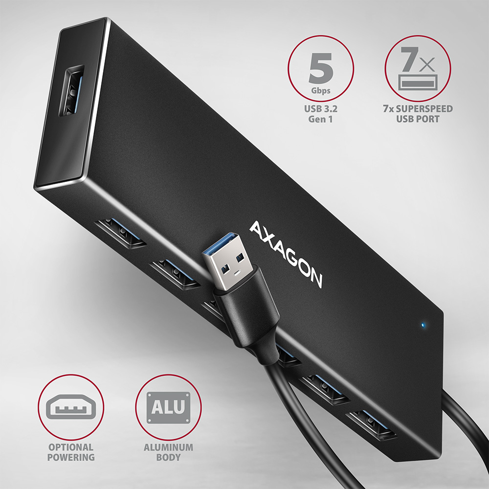 Hub nero con più porte USB, un cavo USB e icone che indicano velocità e funzionalità.