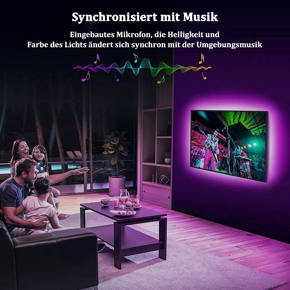 Familie beim Fernsehen. Ein Fernseher an der Wand mit bunten Lichtern, der ein Konzert zeigt. Dekorative Lichter.