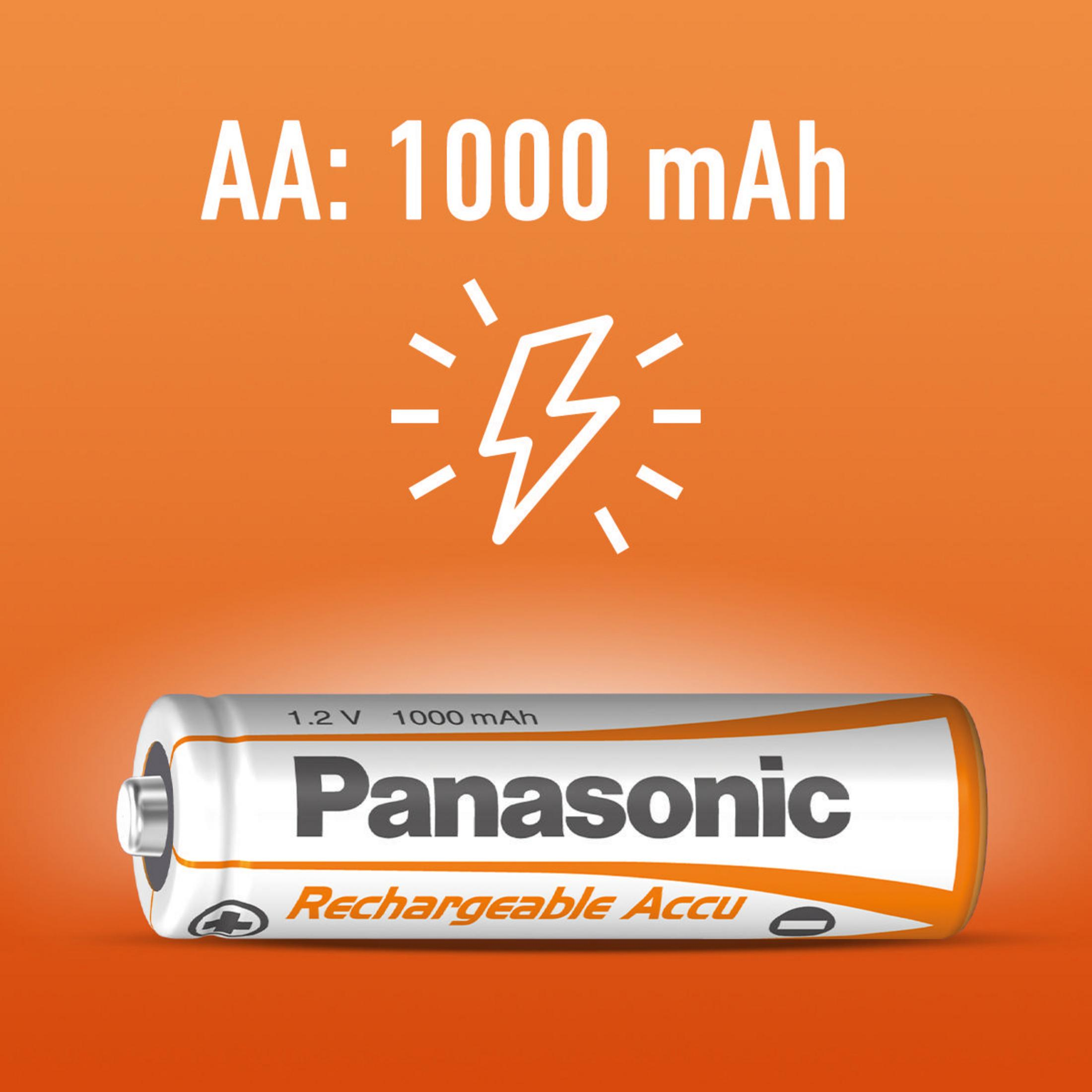 Wiederaufladbare AA-Batterie mit weißem Gehäuse und orangefarbenem Etikett. Blitzsymbol oben.