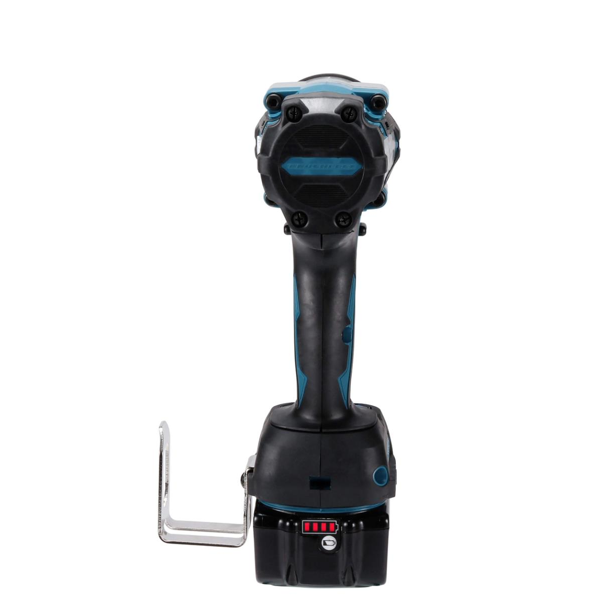 Czarna i turkusowa wiertarka z czarnym uchwytem i metalowym uchwytem. Białe tło.