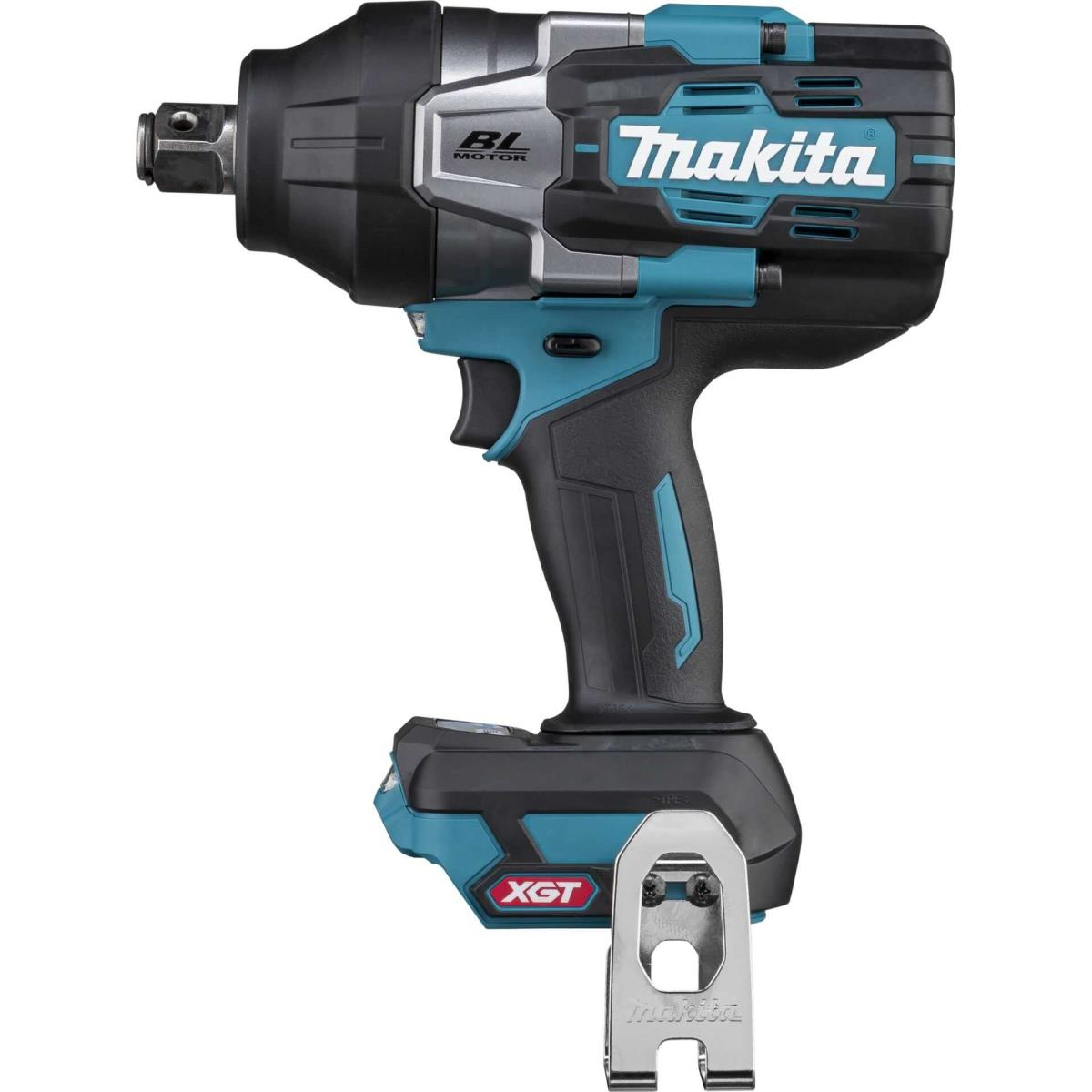 Chiave a impulsi cordless Makita, nera e verde acqua, con batteria nera collegata.