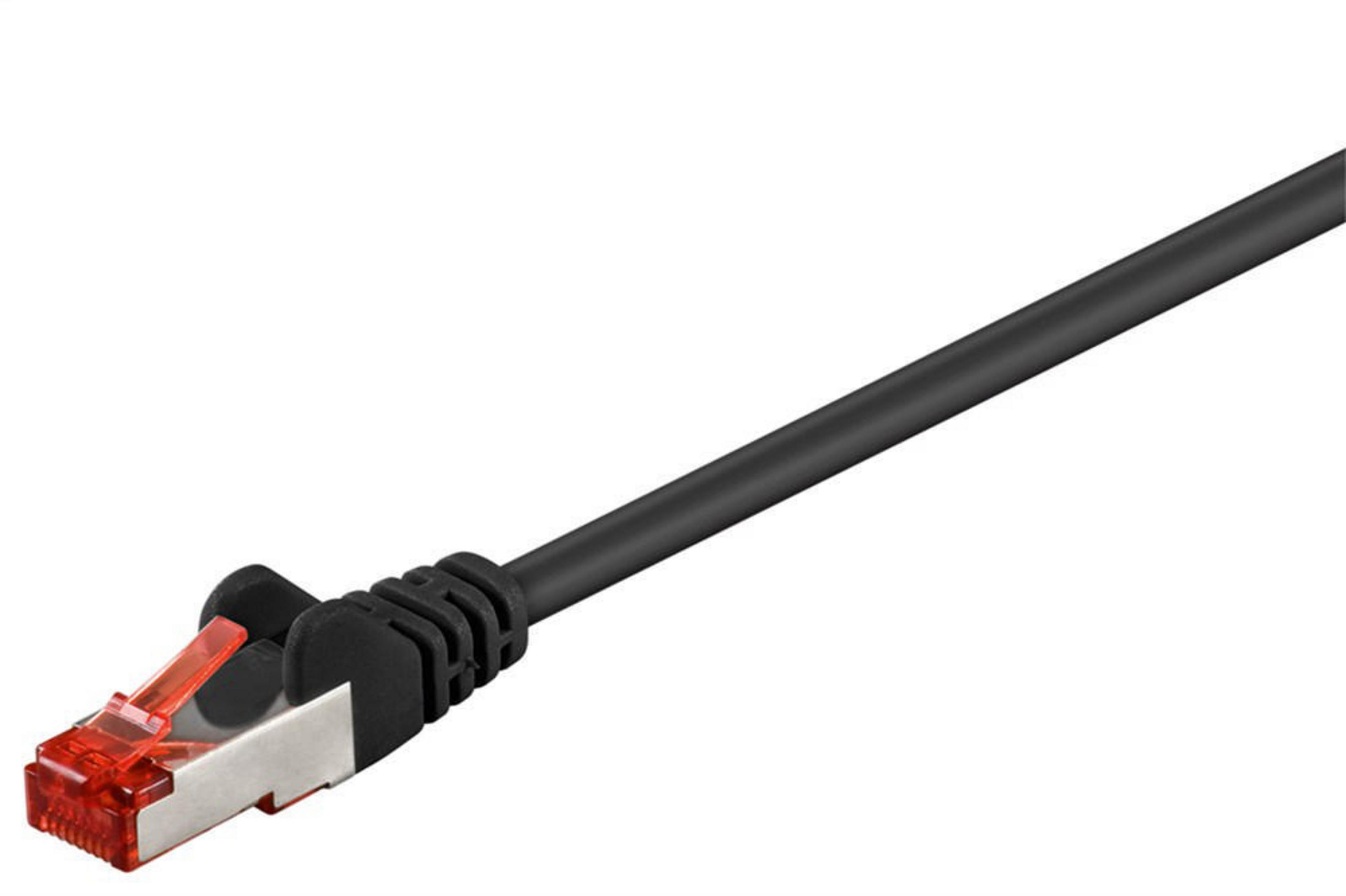 Cavo Ethernet nero con connettore rosso a un'estremità. Sfondo bianco.