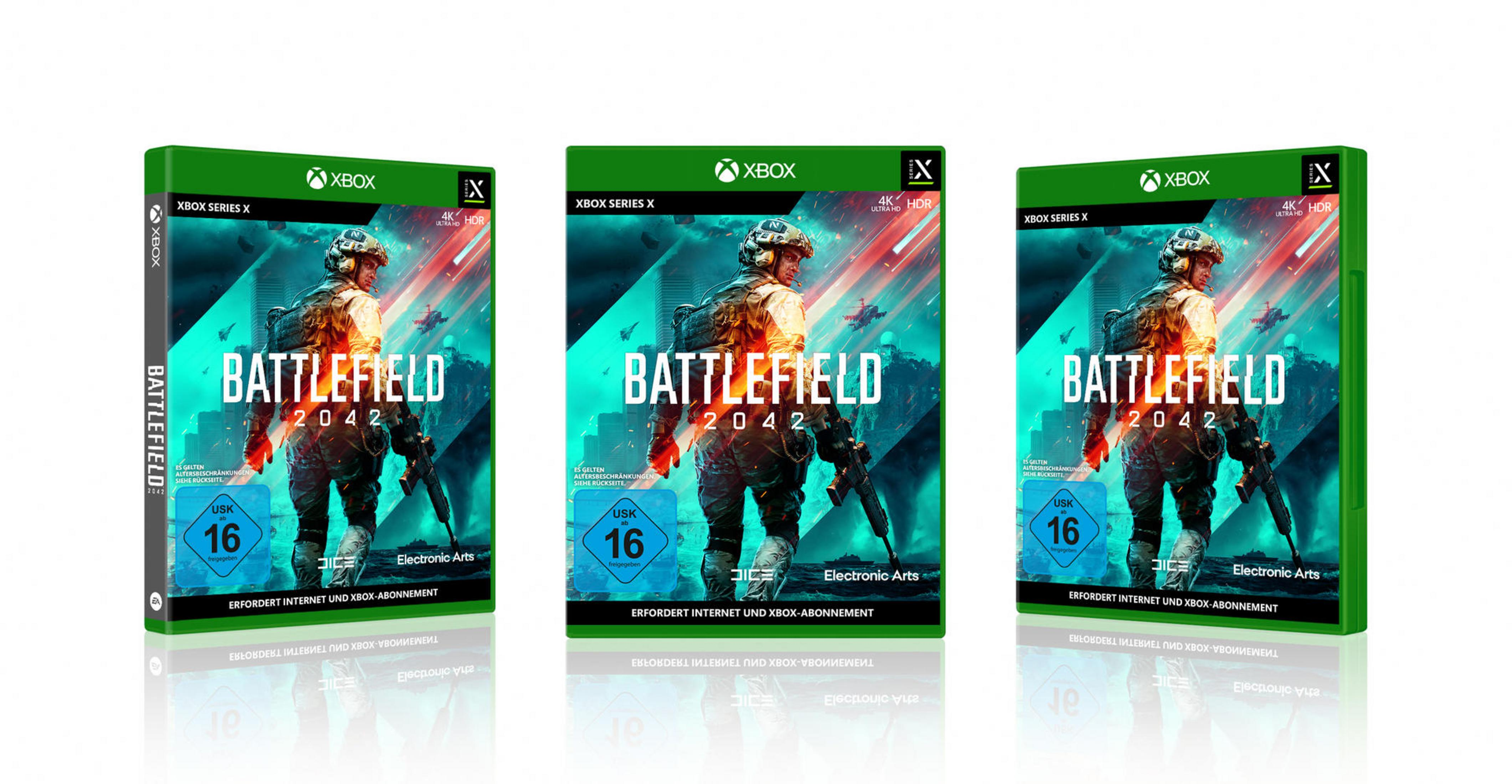 Trzy pudełka z grą Battlefield 2042, obok siebie, z żołnierzem.