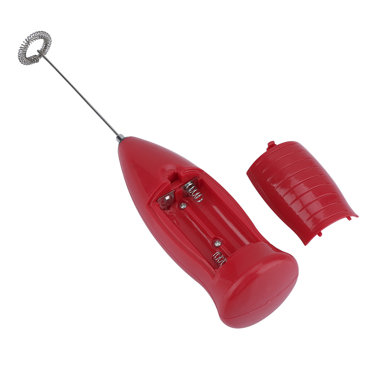 Roter Hand-Milchaufschäumer mit freiliegenden Batterien, weißer Hintergrund.