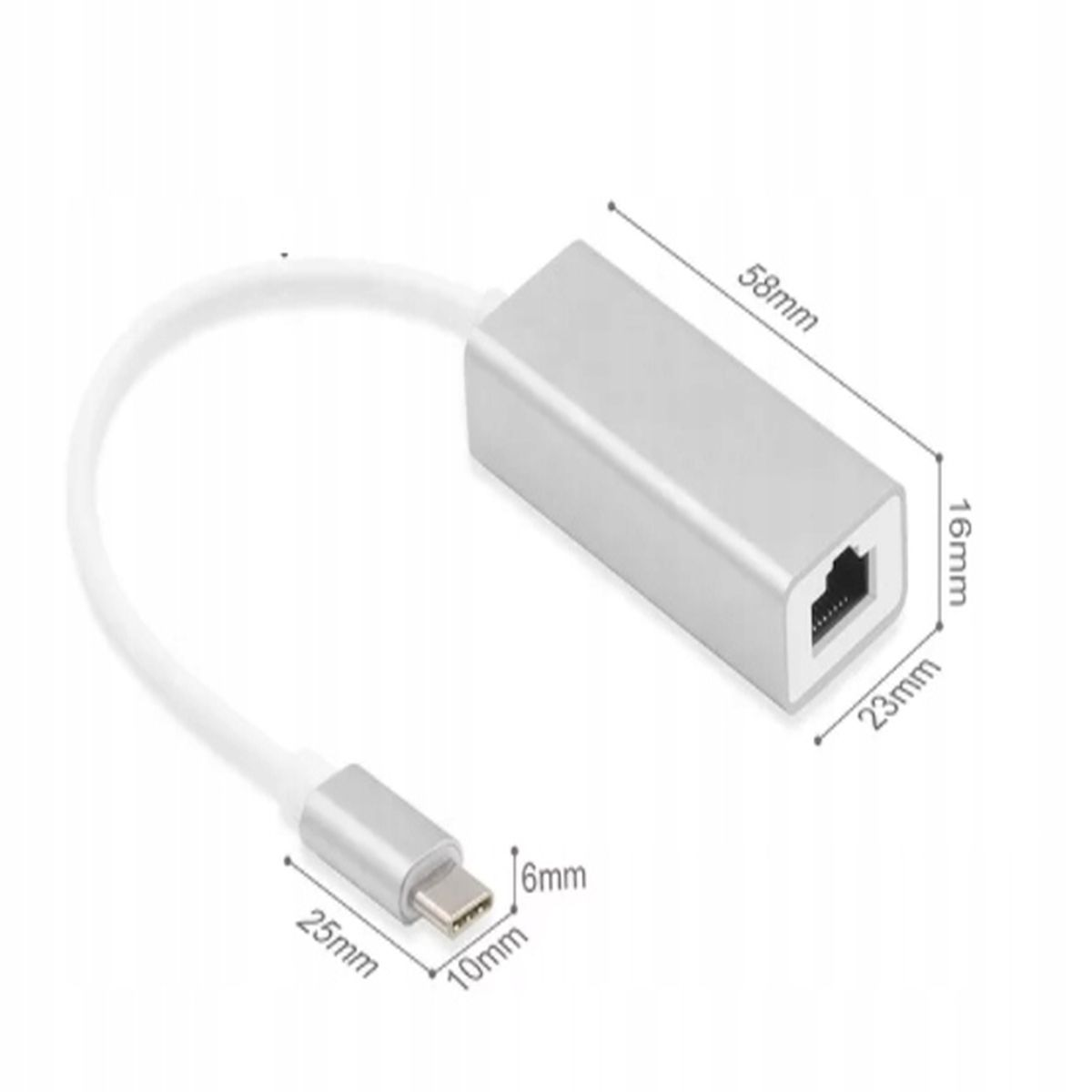 Srebrny adapter USB-C na Ethernet z wymiarami. Kabel łączy się z końcem USB-C.
