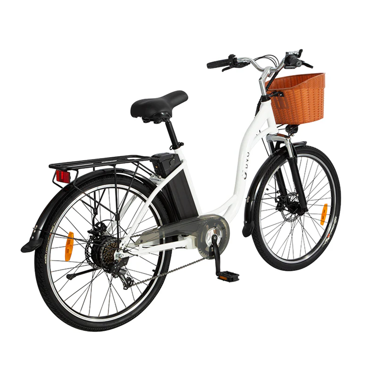 Biały rower elektryczny z koszem, czarne detale, na białym tle.