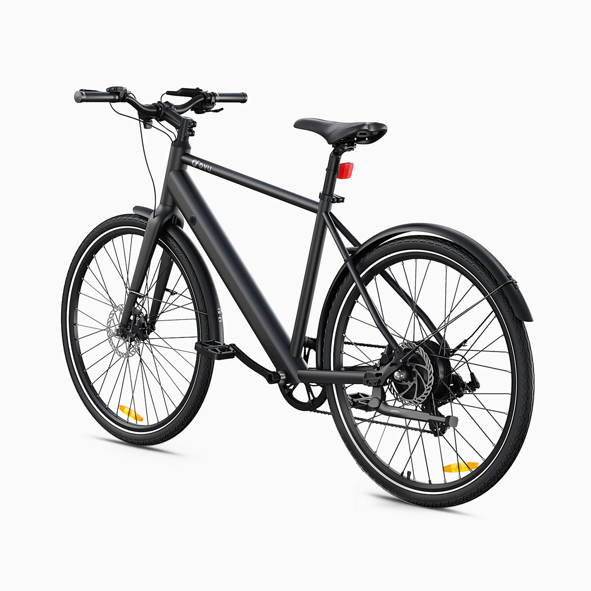 Czarny rower z prostą ramą. Jest na białej powierzchni. Marka to COOVY.