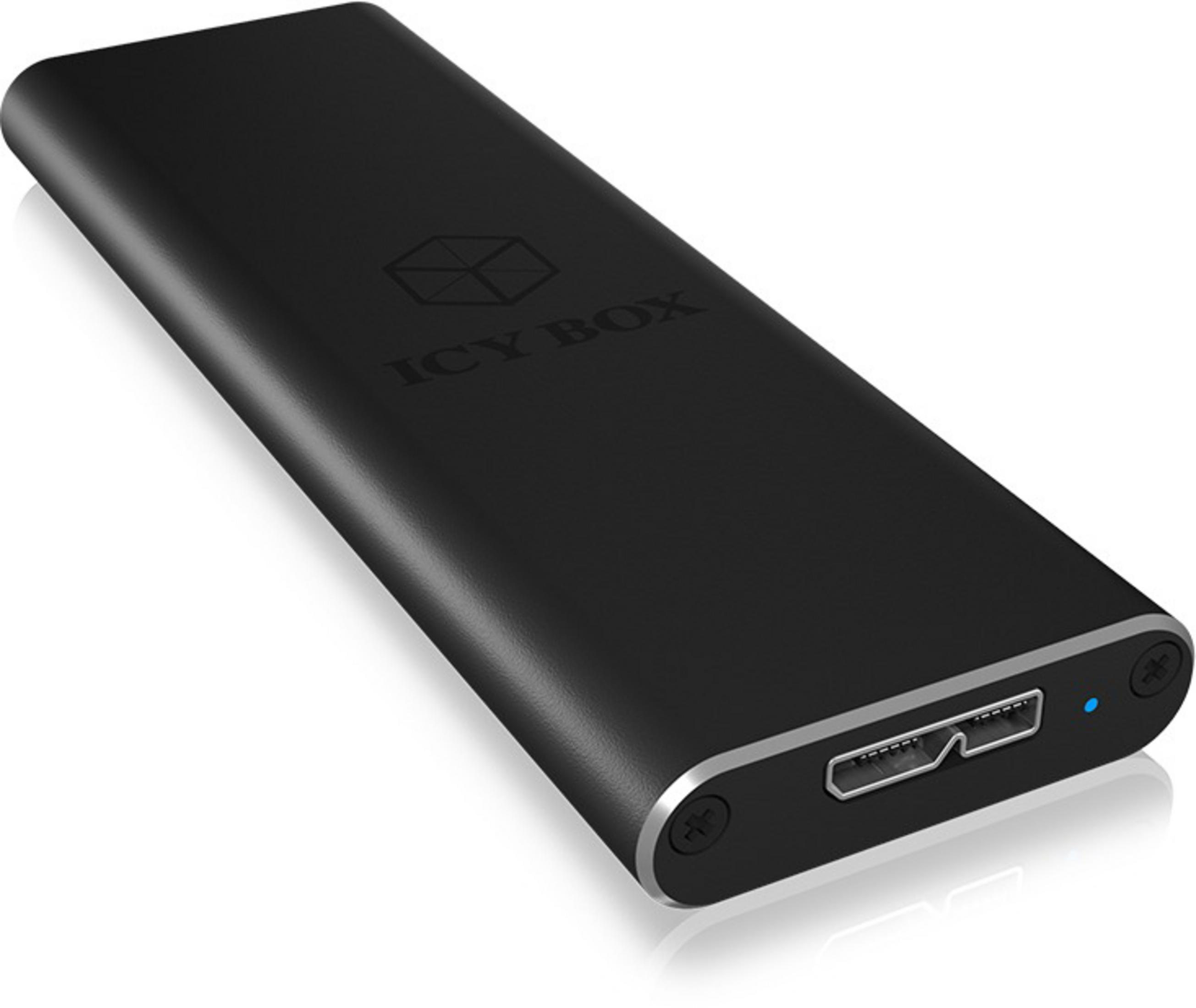 Eine schwarze ICY BOX externe SSD-Festplatte. Sie hat einen USB-Anschluss und eine blaue Kontrollleuchte.