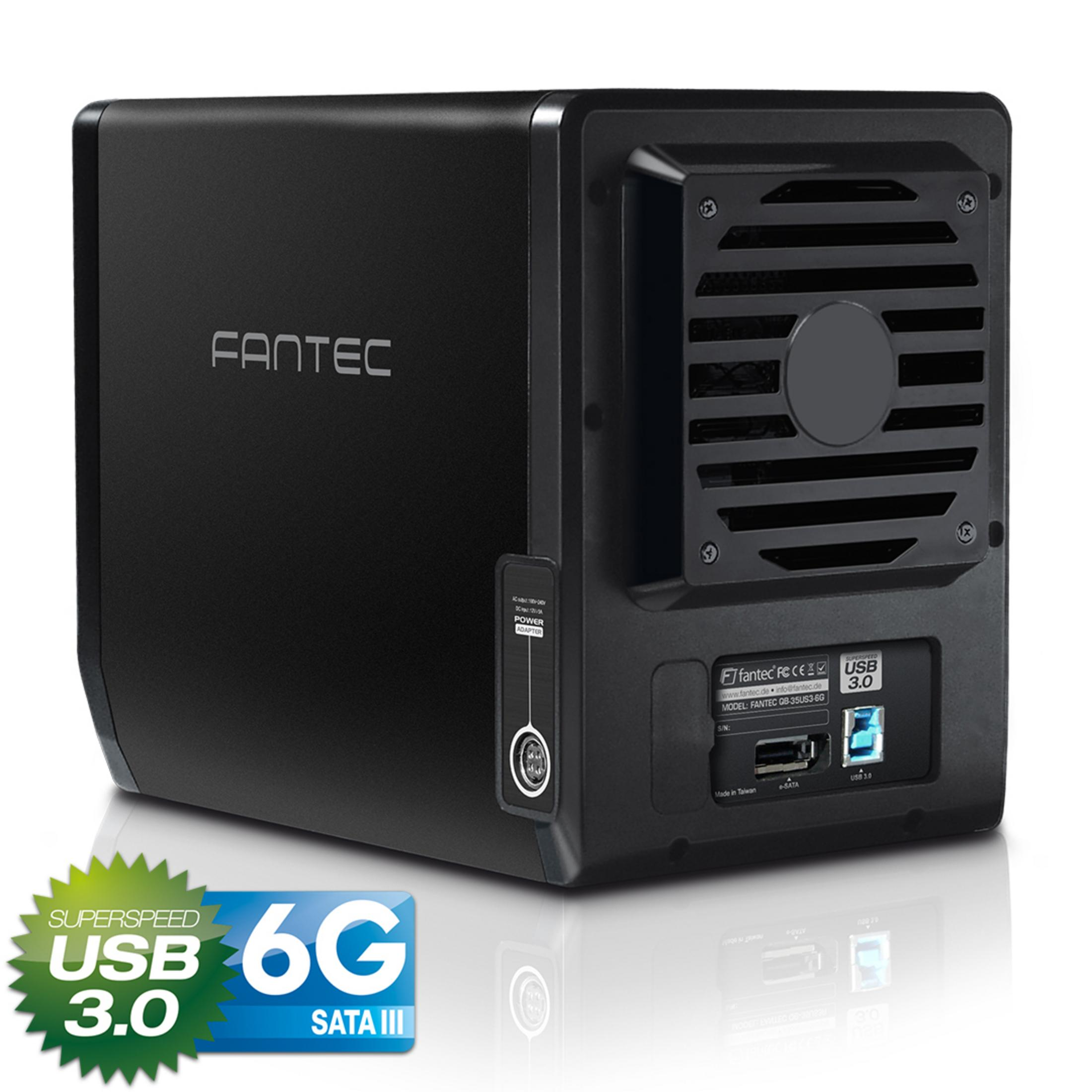 Schwarzes FANTEC externes Festplattengehäuse. USB 3.0 und SATA III sind auf der Rückseite beschriftet.