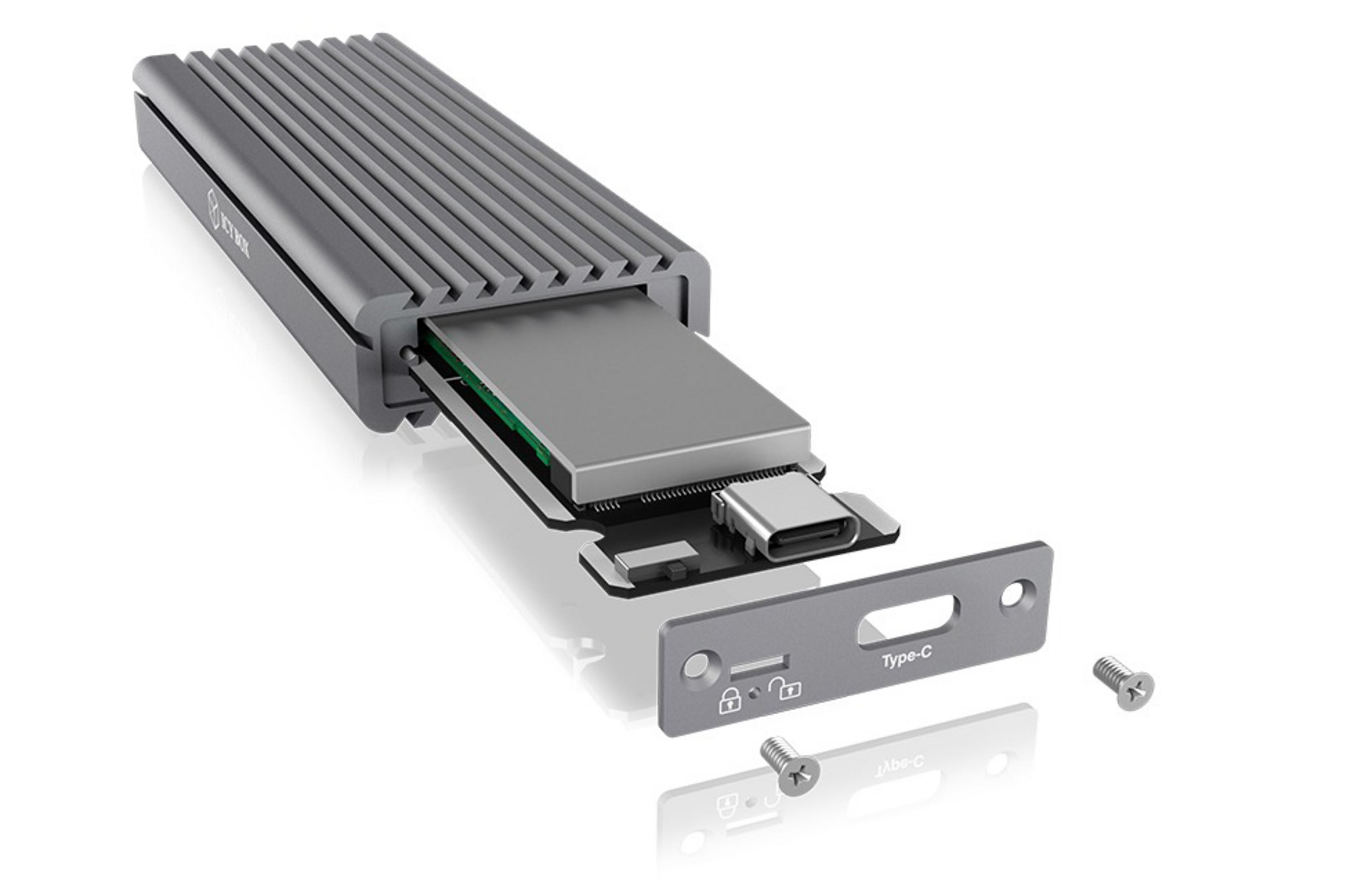Geöffnete externe SSD mit Typ-C-Anschluss und silbernem Gehäuse. Die Teile sind getrennt.