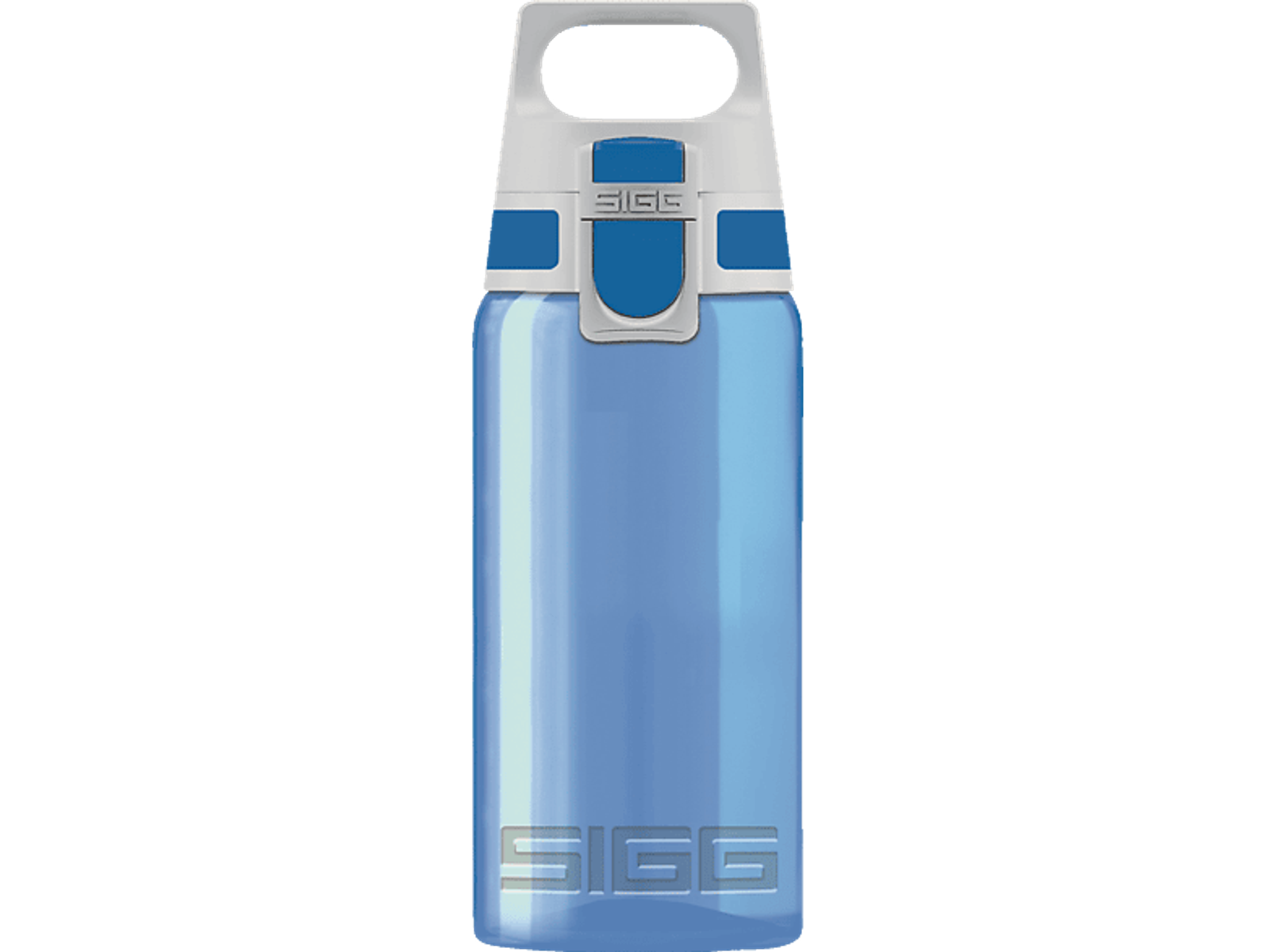 Blaue Wasserflasche mit weißem Deckel. Markenname: SIGG. Schwarzer Hintergrund.