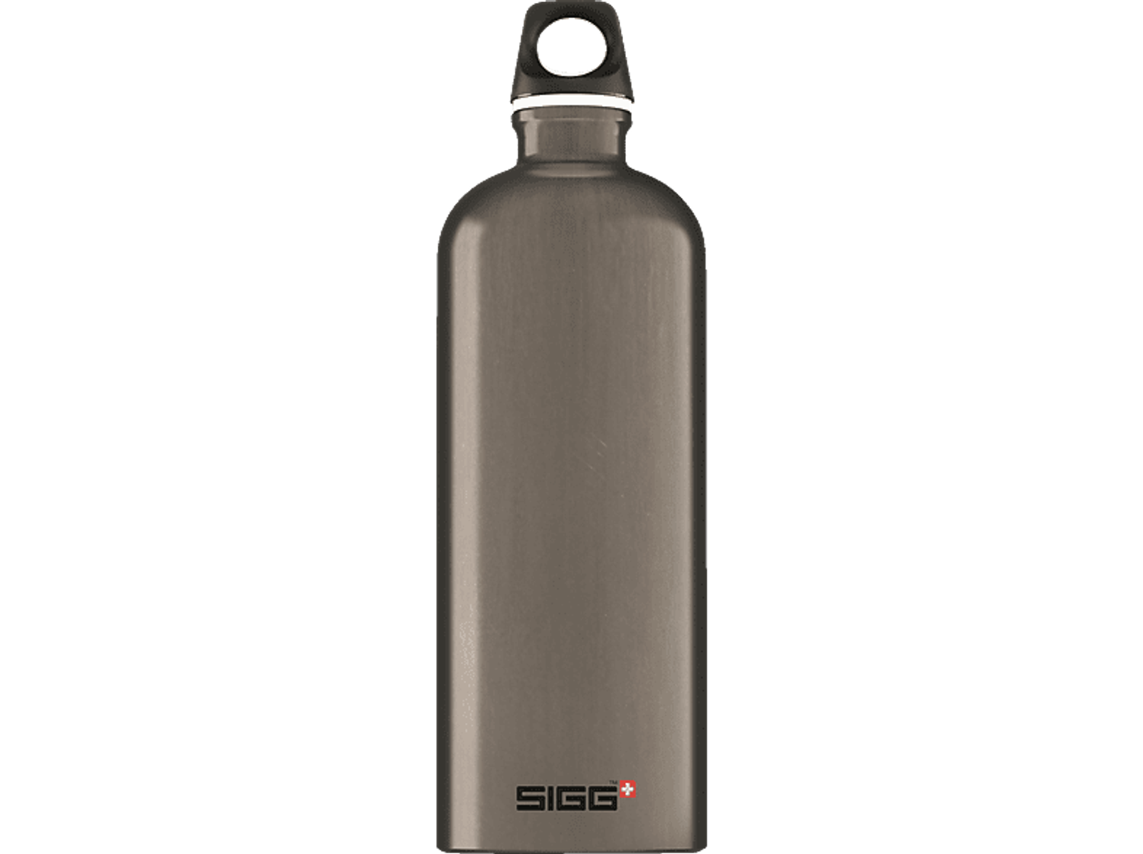 Eine metallisch graue SIGG-Flasche mit schwarzem Deckel und Schlaufengriff auf schwarzem Hintergrund.