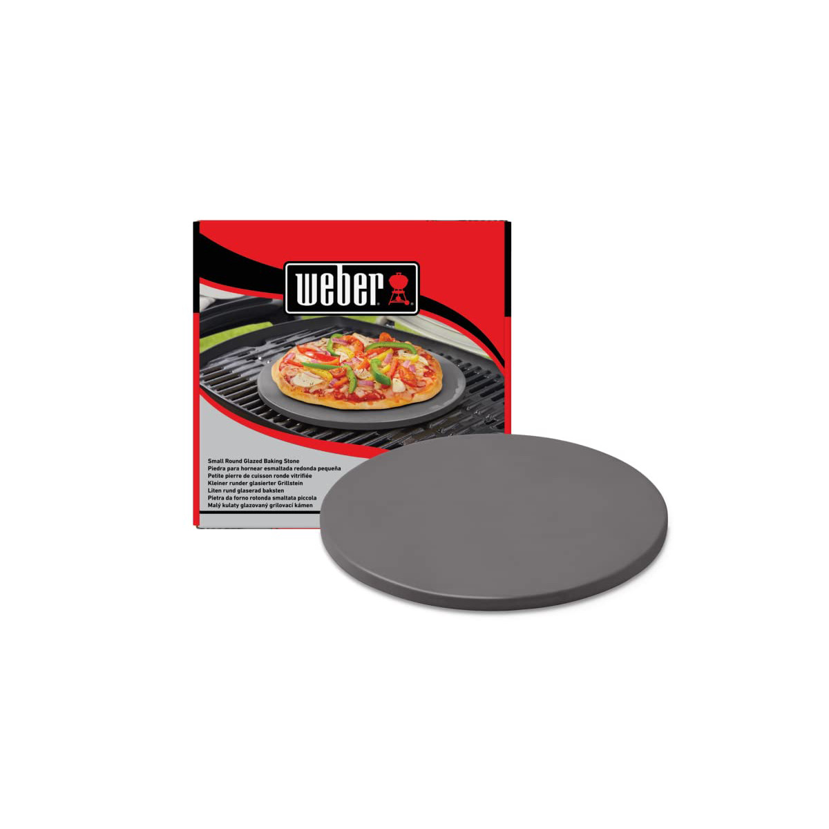 Piedra para pizza con una pizza encima y una caja detrás, sobre fondo blanco.