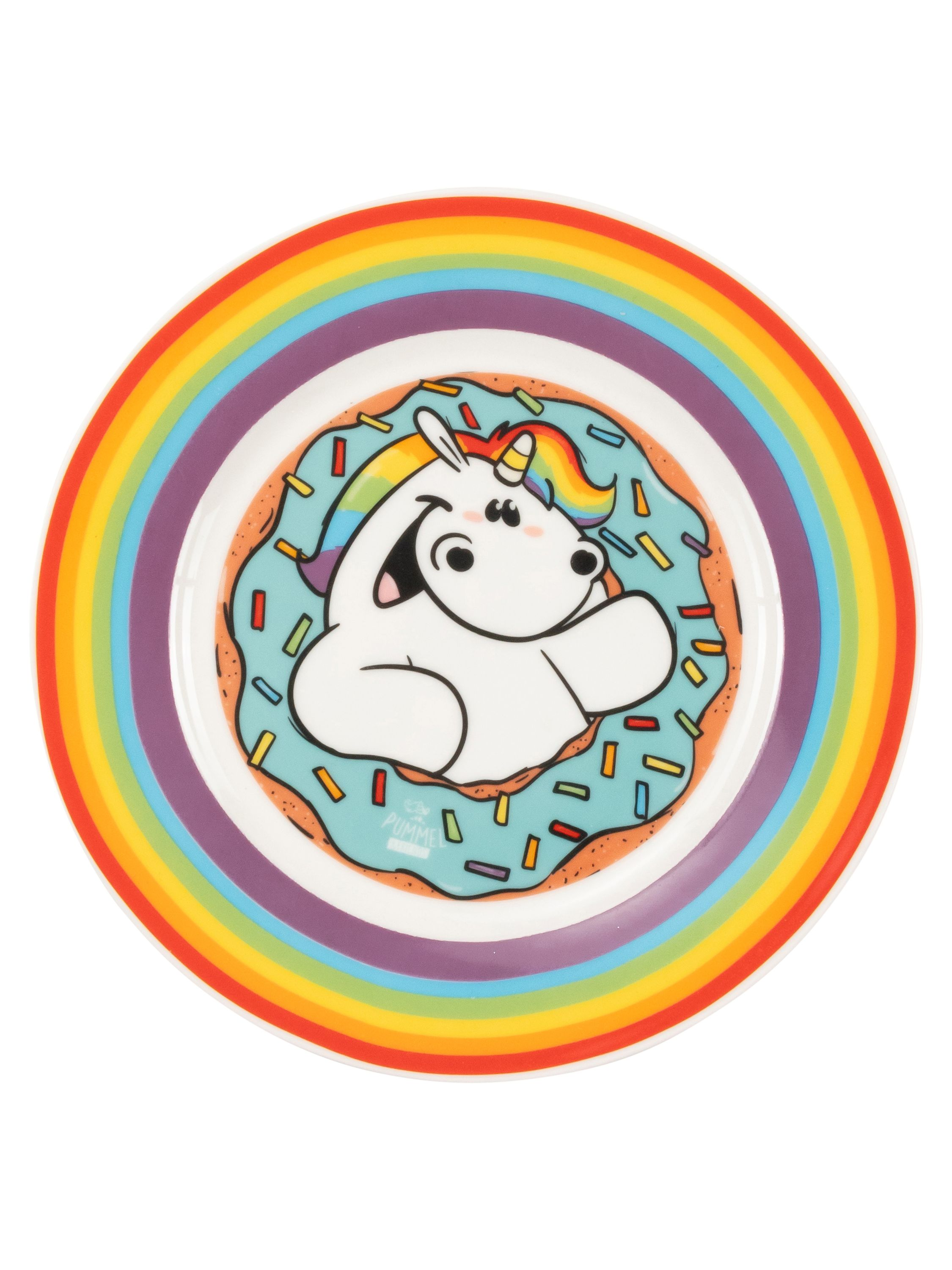 Teller mit einem einhornförmigen Donut, umgeben von einem Regenbogen. Der Teller ist auf weißem Hintergrund.