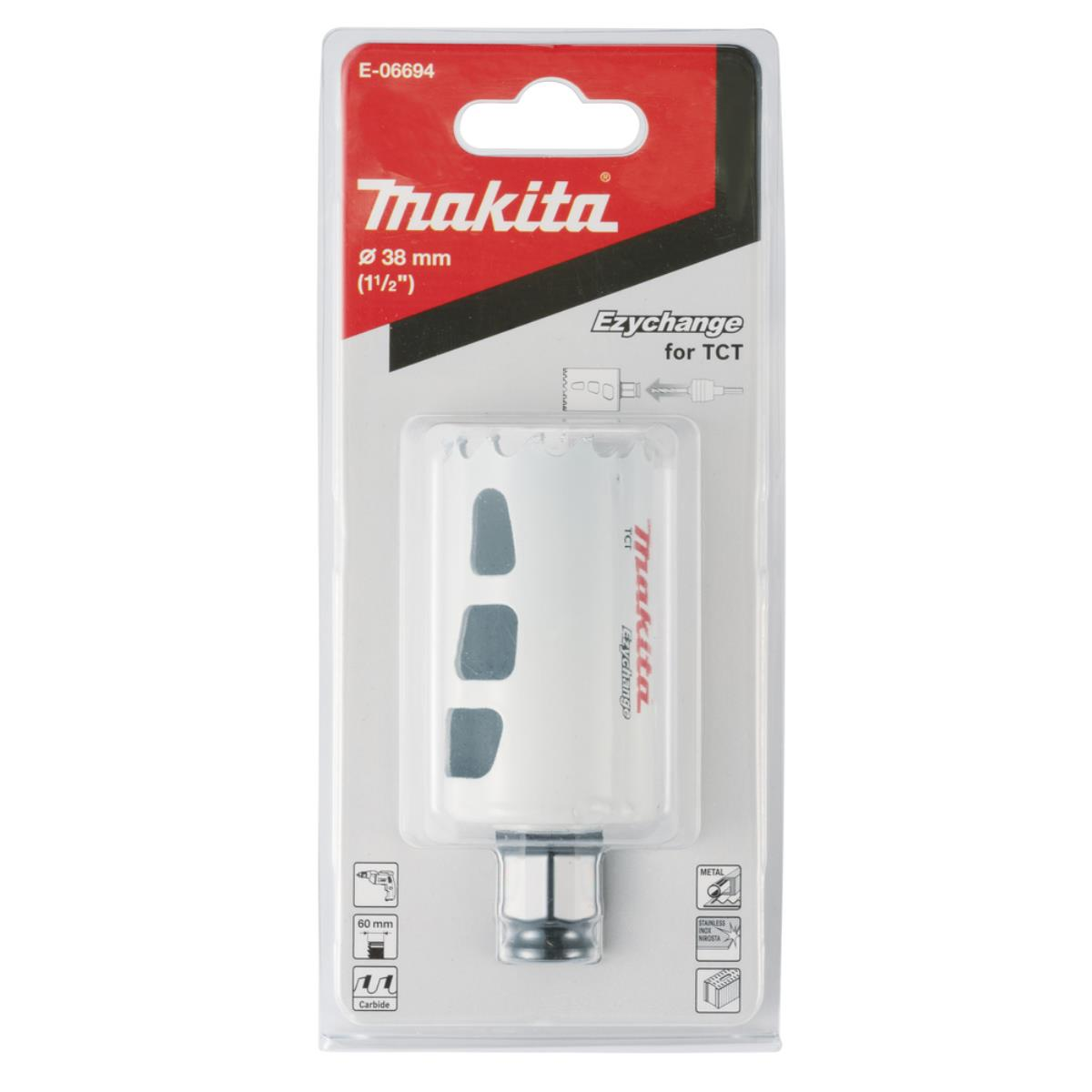 Eine Verpackung mit einem Bohrer. Es ist weiß und hat ein schwarz-blaues Etikett mit dem Makita-Logo.