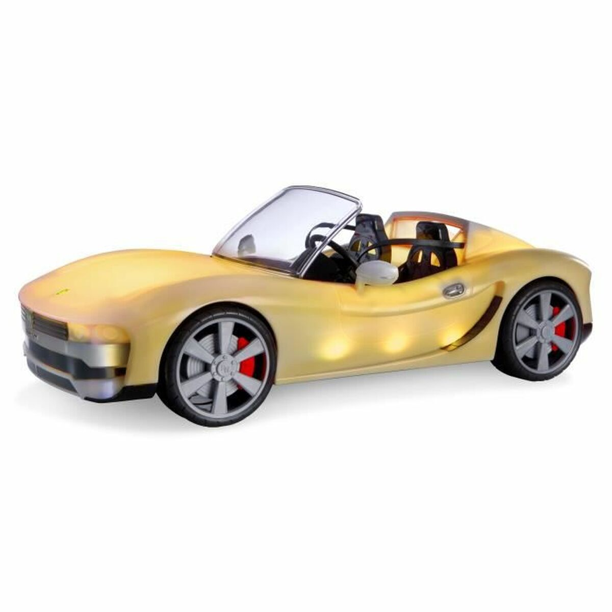 Gelbes Spielzeugauto mit Lichtern. Es hat eine Windschutzscheibe und zwei Sitze. Rote Bremssättel sichtbar.