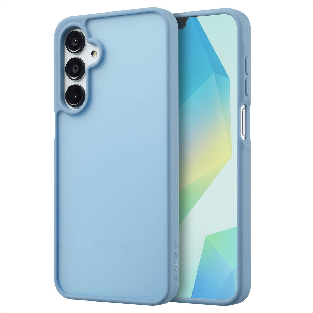 Coque de téléphone bleu clair avec trois découpes pour appareil photo. Téléphone avec écran bleu clair dans l'étui. Fond blanc.