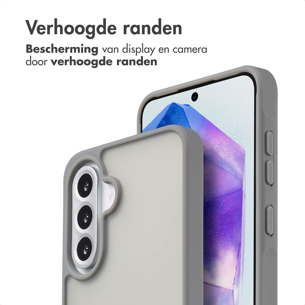 Close-up van een telefoonhoesje met een grijs frame, dat een telefoon met een grijze achterkant bedekt.