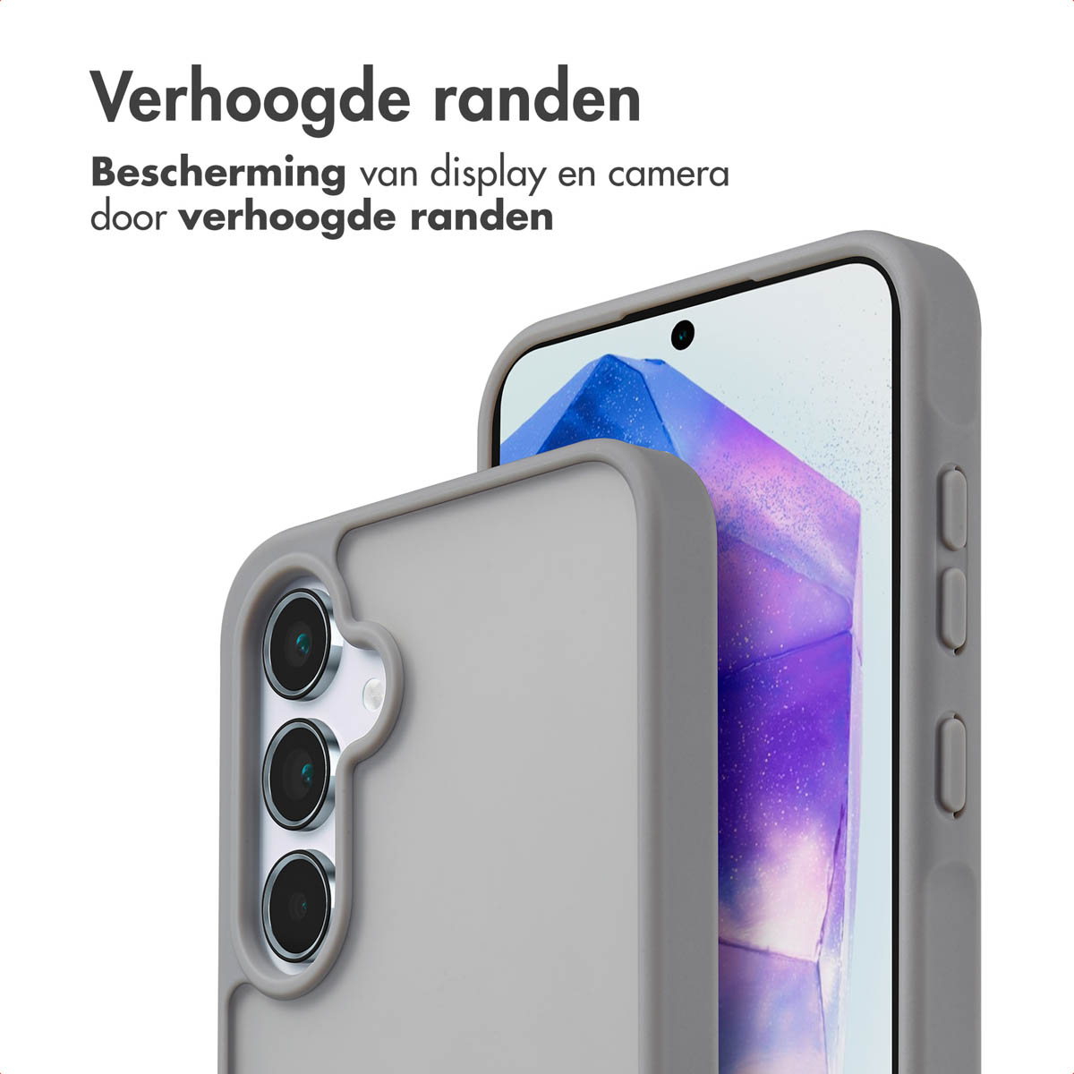 Coque de téléphone grise sur un téléphone. Le texte dit 'Verhoogde randen' et 'Bescherming...'