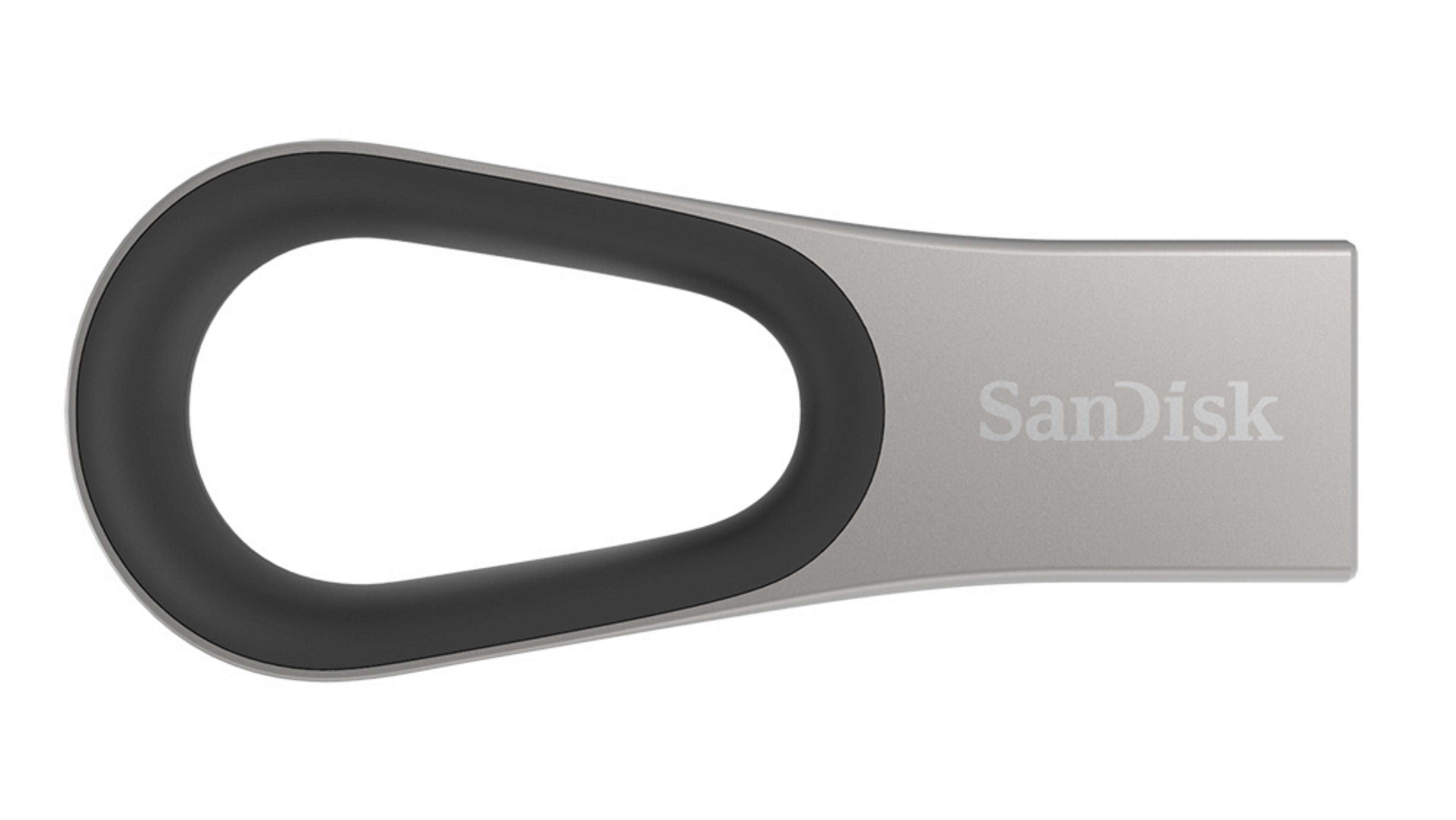 Una chiavetta USB argentata con manico ad anello nero, su sfondo bianco.